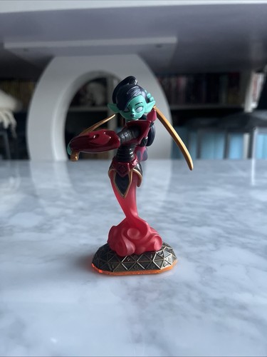 Skylanders giants scarlet - skylanders,