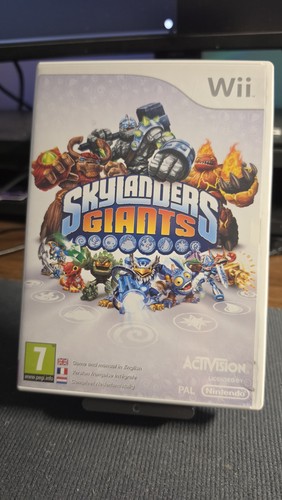 Skylanders giants wii - skylanders,