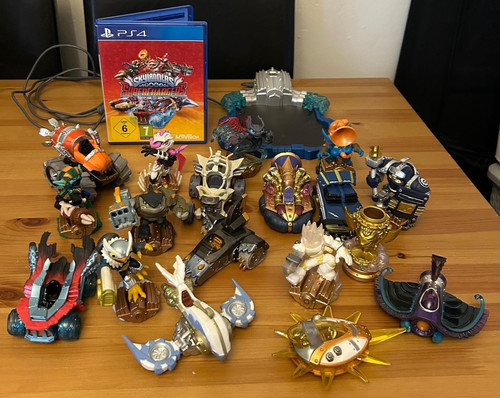 Skylanders superchargers ps4 - skylanders,